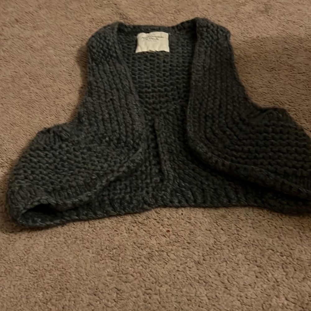 Abercrombie and‎ fitch vest L - Picture 2 of 7